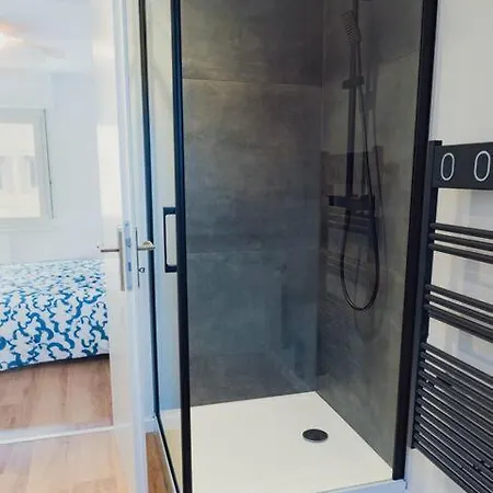 Le Reflet Chic - 2 Pieces Neuf - Quartier Calme A 5 Min De Strasbourg