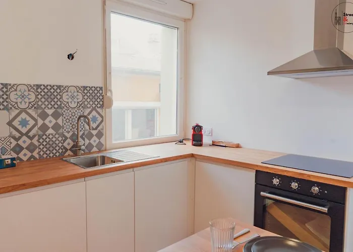 Le Reflet Chic - 2 Pieces Neuf - Quartier Calme A 5 Min De Strasbourg Schiltigheim